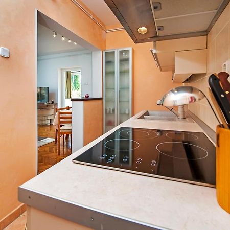 Apartman Klara Rovinj Exterior photo